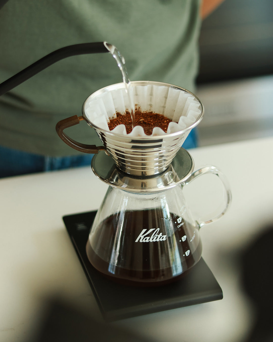 A closer look at Doma Cafe Electric Brewing Coffee Grounds Non-Newtonian Flow